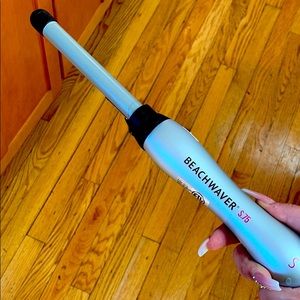 Beachwaver curling iron S .75